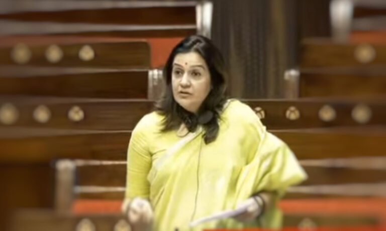 Priyanka Chaturvedi cornered the government on those who fled abroad after taking loans-fotor-20250327132643