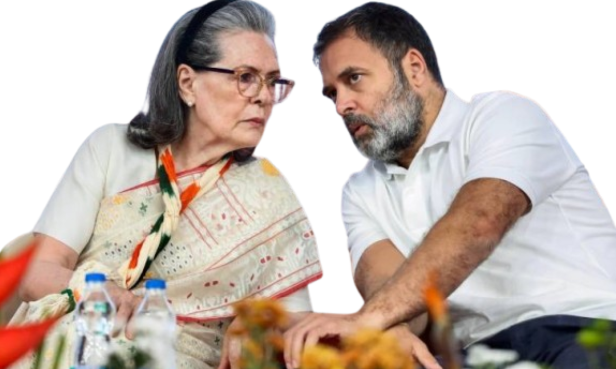 कांग्रेस का ED ऑफिस के बाहर प्रदर्शन,नेशनल हेराल्ड केस में सोनिया-राहुल पर चार्जशीट का विरोध, केरल में वाटर कैनन से प्रदर्शनकारियों को खदेड़ा