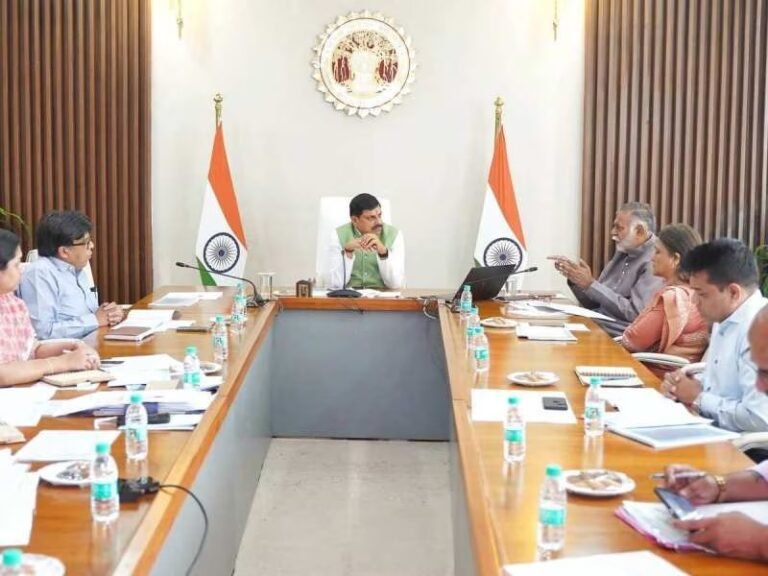 मुख्यमंत्री मोहन यादव का बड़ा फैसला, अगले 3 वर्षों में एमपी की सभी बसाहटों को सड़कों से जोड़ने की योजना