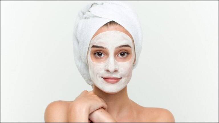 टैनिंग हटाने के लिए चेहरे पर ऐसे लगाएं दही