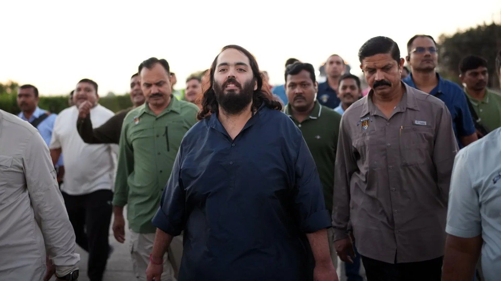 अनंत अंबानी की जामनगर से द्वारकाधीश तक पदयात्रा, 30वें जन्मदिन से पहले आध्यात्मिक सफर