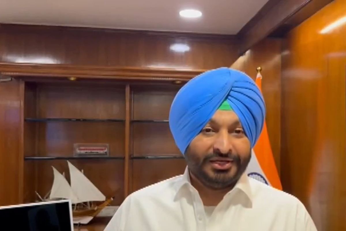 डल्लेवाल से केंद्रीय मंत्री बिट्टू की भावुक अपील, किसानों के लिए स्वस्थ रहना ज़रूरी