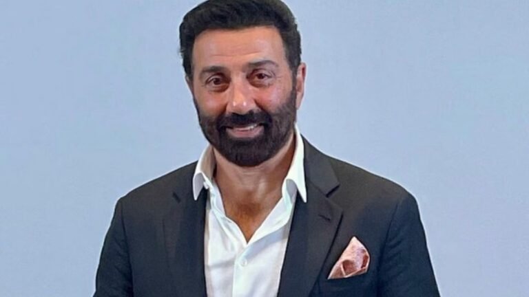 मनोज कुमार मेरे पिता जैसे थे,सनी देओल ने सुनाई धर्मेंद्र और मनोज कुमार की अनसुनी यादें