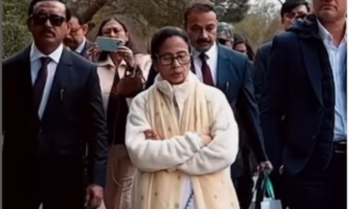 पश्चिम बंगाल शिक्षक भर्ती घोटाला: सुप्रीम कोर्ट के फैसले पर ममता बनर्जी का बड़ा बयान – “जेल जाऊंगी, पर बोलूंगी”