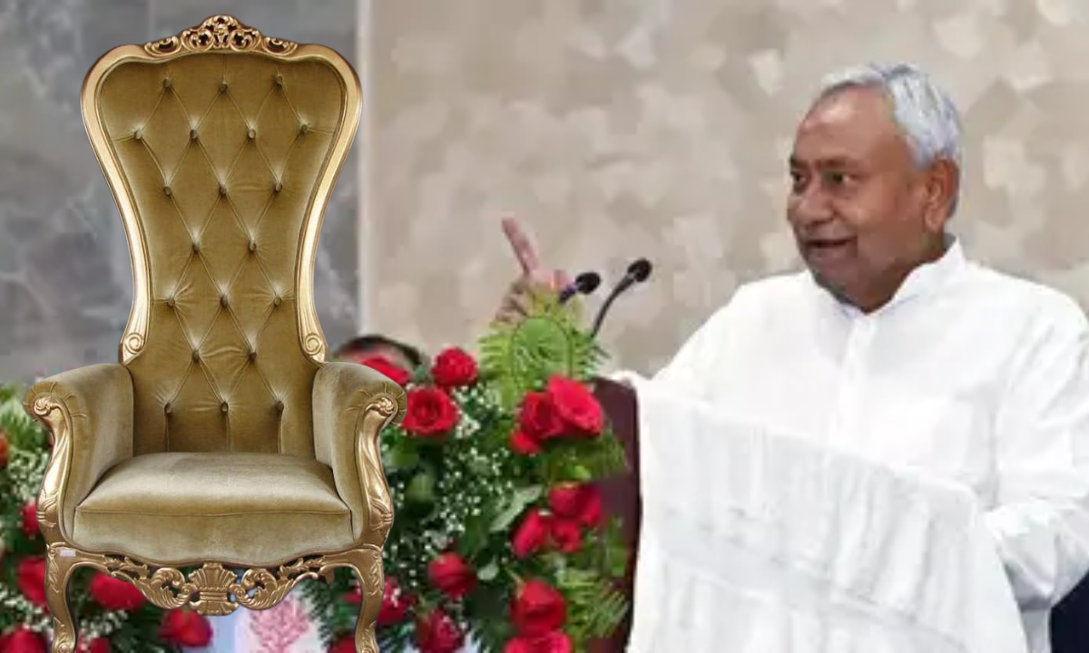 नीतीश कुमार की राजनीति बदलते गठबंधनों में अडिग चेहरा