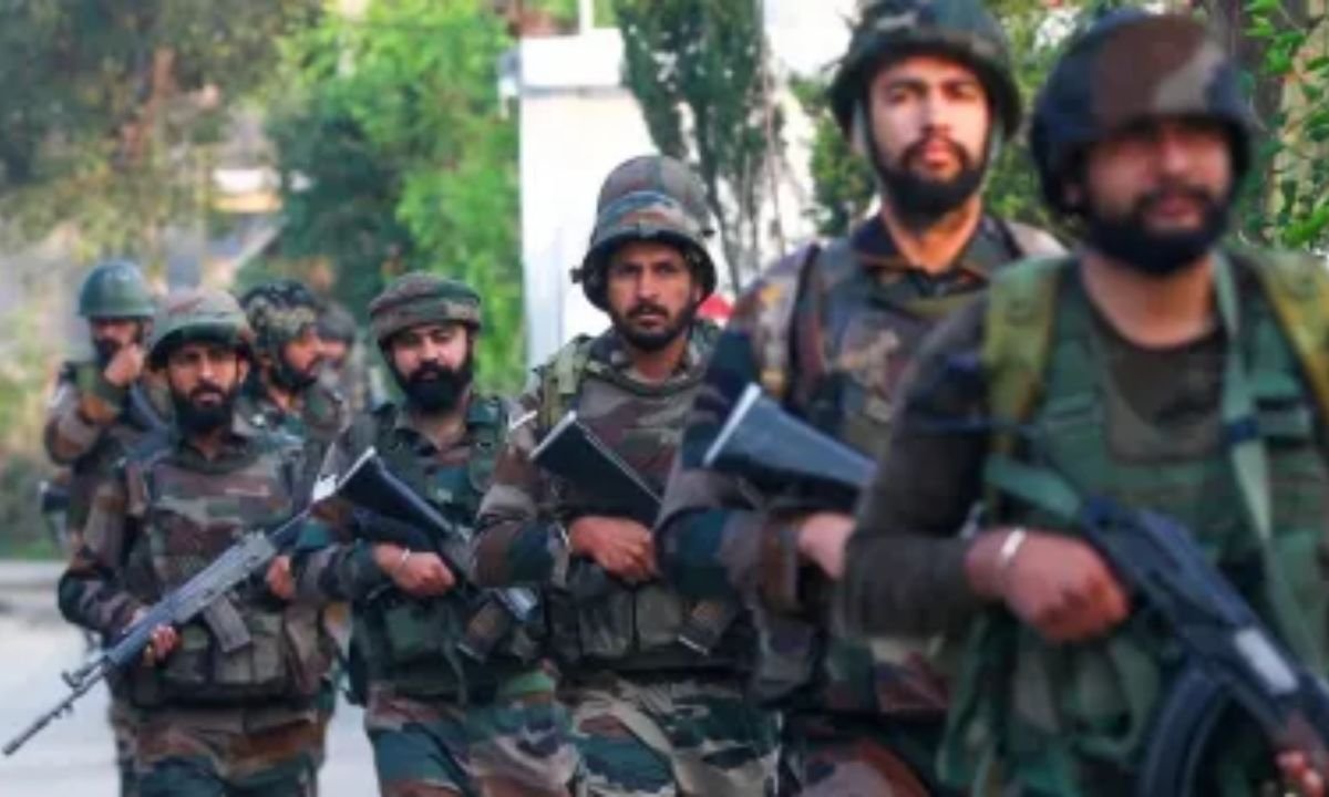 शोपियां में दो लश्कर आतंकियों का आत्मसमर्पण