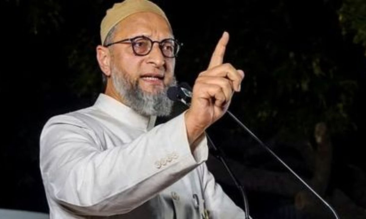 ओवैसी का पाक पर निशाना: आतंकवाद का केंद्र, FATF ग्रे लिस्ट की मांग