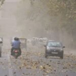 दिल्ली-एनसीआर में तूफान और असम में बाढ़ का कहर: मौसम अपडेट