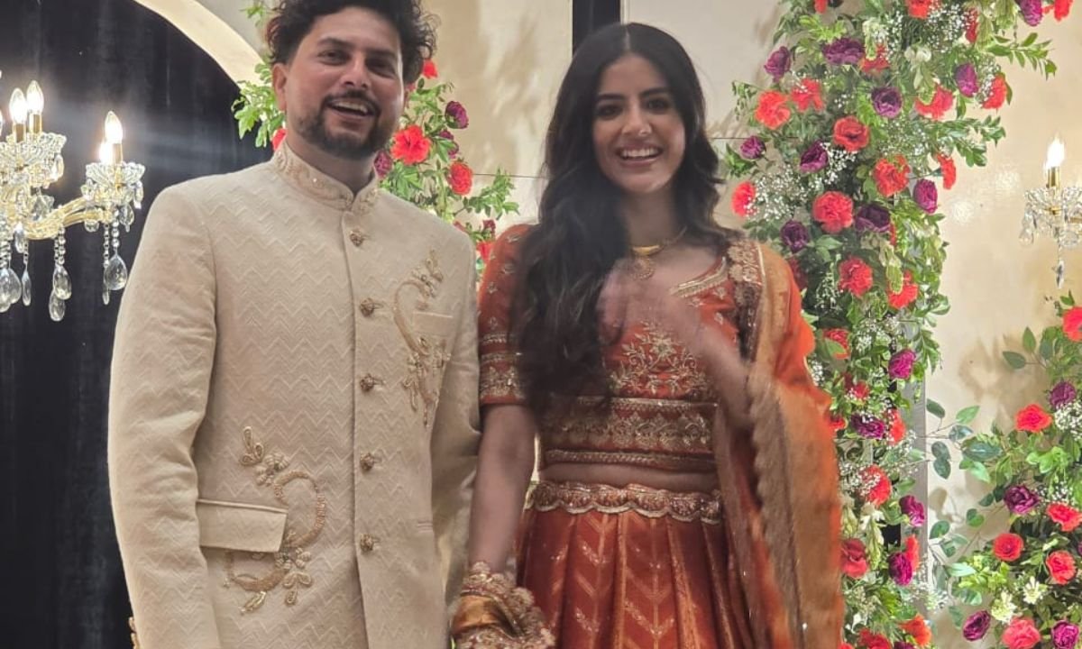 कुलदीप यादव की सगाई: रिंकू सिंह और प्रिया सरोज भी रहे मौजूद