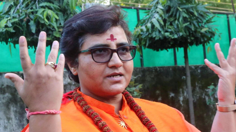 मालेगांव केस से बरी होने के बाद साध्वी प्रज्ञा का विवादित बयान, देशभर में मचा सियासी भूचाल