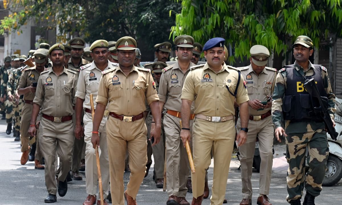 सतना: जयस्तंभ चौक पर दिनदहाड़े 3 लाख की लूट, व्यापारियों में दहशत