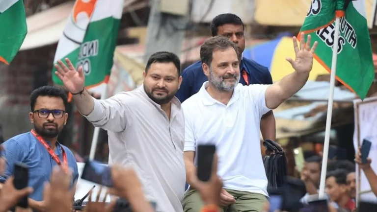 Tejashwi_Yadav_Rahul_Gandhi_Bihar_Yatra_1755591122738_1755591146213