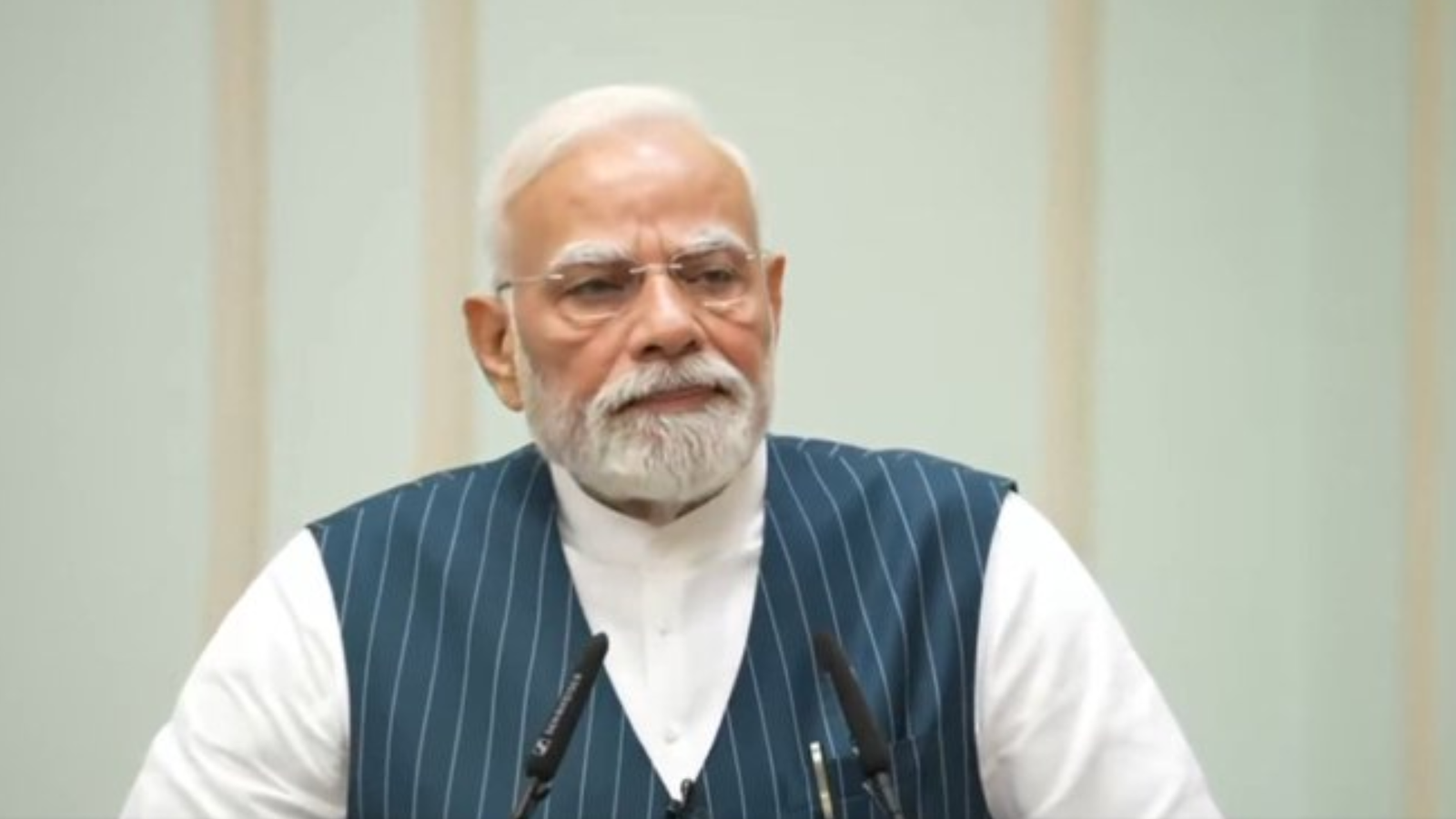 प्रधानमंत्री मोदी का मणिपुर दौरा शांति, विकास और जातीय सद्भाव पर फोकस