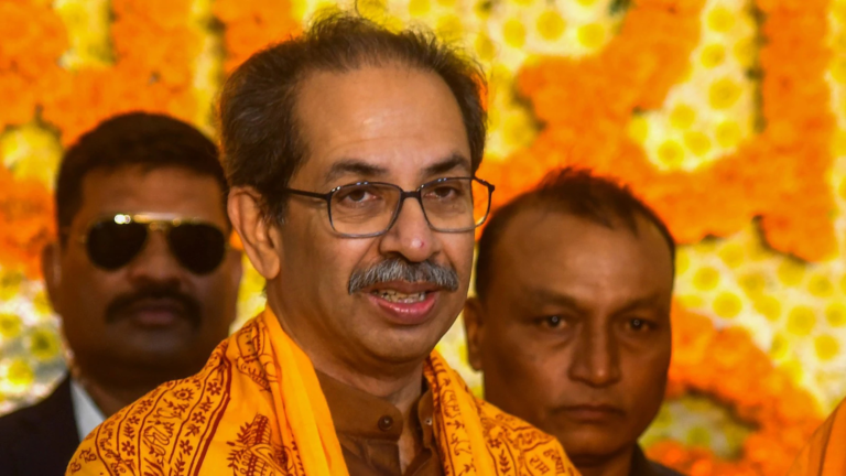 उद्धव ठाकरे का बड़ा बयान भारत–पाकिस्तान क्रिकेट मैच पर केंद्र सरकार पर हमला