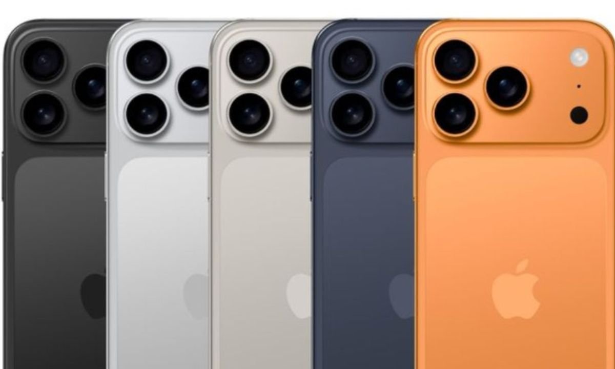 iPhone 17 का भारत में धमाका: मुंबई-दिल्ली स्टोर्स पर रातभर कतारें, ऑरेंज प्रो मैक्स ने मचाई सनसनी!