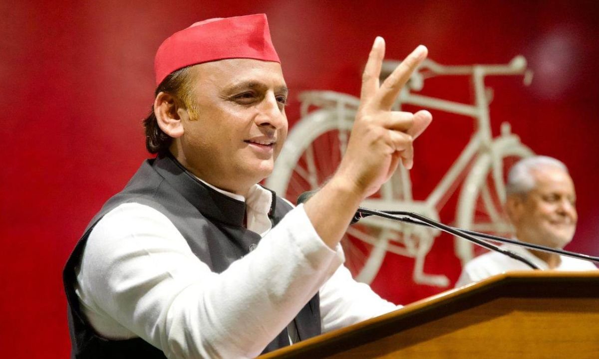 यूपी सियासत गरमाई: अखिलेश का PDA दांव, क्या 2027 में बदलेगा समीकरण?