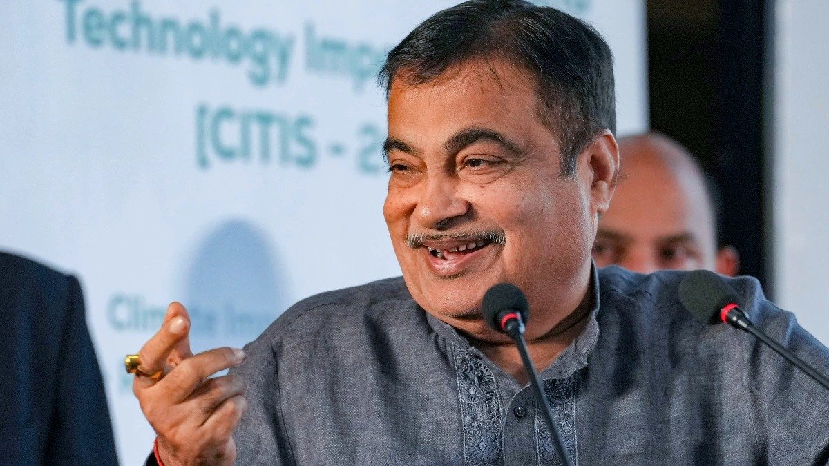 नितिन गडकरी का विवादित बयान इथेनॉल पेट्रोल और निजी लाभ पर उठे सवाल