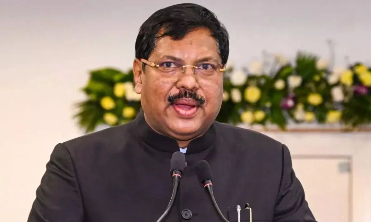 CJI जस्टिस बी.आर. गवई का साफ मत: SC आरक्षण में क्रीमी लेयर लागू होनी चाहिए, IAS के बच्चे मजदूर के बराबर नहीं!