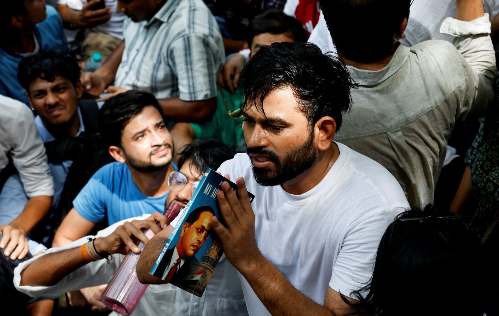 जंतर-मंतर का छात्र आंदोलन, क्या NEET-CBSE छात्रों की आवाज़ शोर और राजनीति में दब गई?