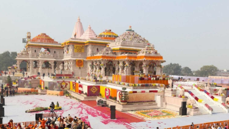 Ram Mandir Controversy: चढ़ावे में कथित गड़बड़ी पर सियासी बवाल, FIR को लेकर उठे सवाल, नृपेंद्र मिश्रा ने दी सफाई