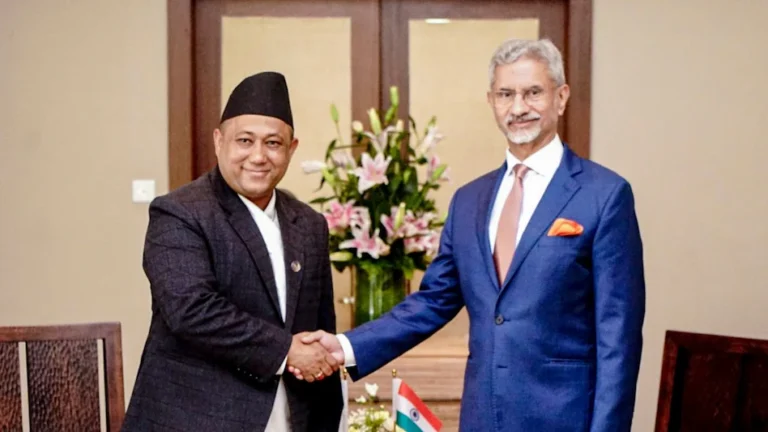 6a21b1b32addc-nepal-foreign-minister-shisir-khanal-india-visit--s-jaishankar-meeting--nepal-india-041109608-16x9