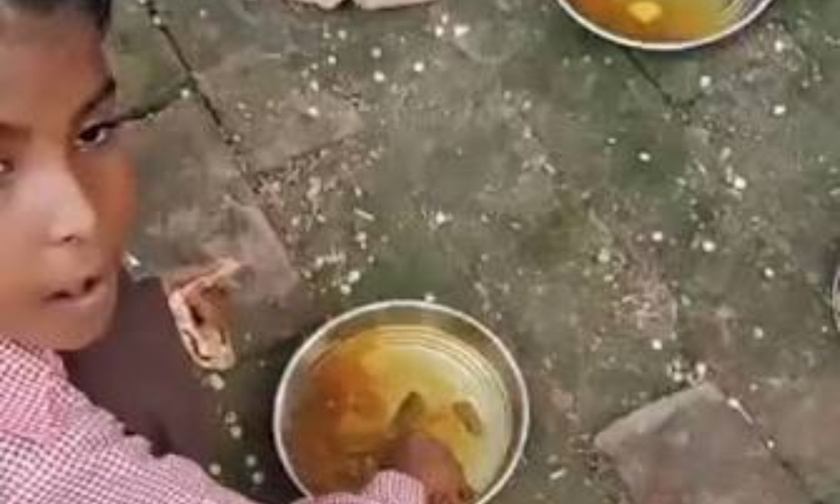 UP Mid-Day Meal Viral Video