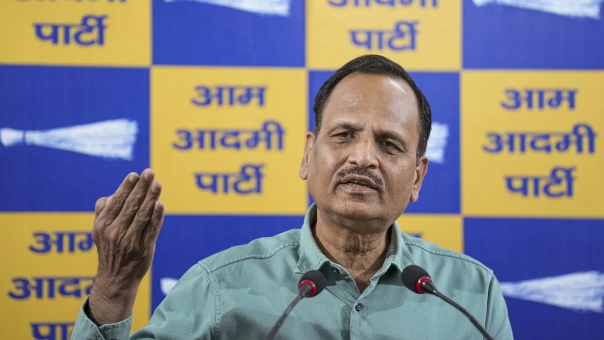 Delhi Jal Board Scam: AAP नेता सत्येंद्र जैन समेत 6 आरोपी कोर्ट में पेश!