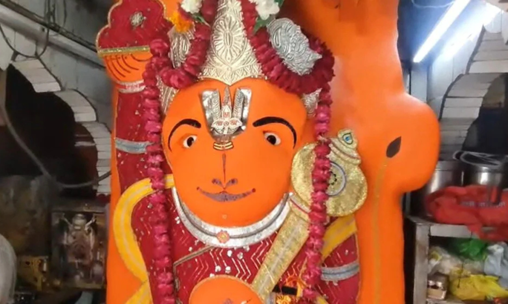 उज्जैन खड़े हनुमान मंदिर