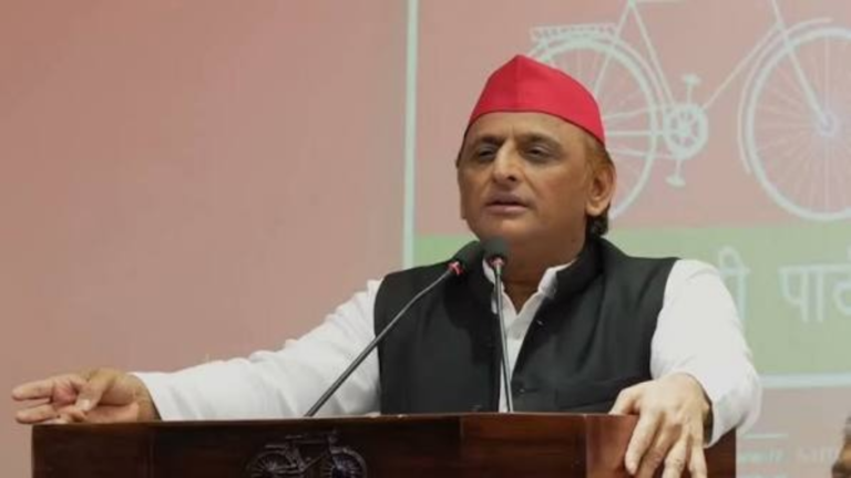अखिलेश यादव