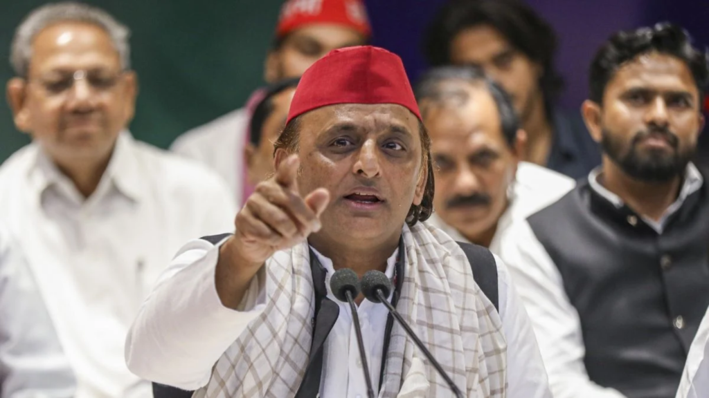 अखिलेश यादव